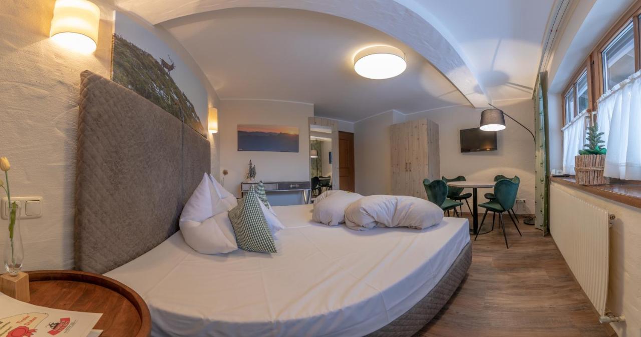 Hotel Landhaus Carla Майрхофен Экстерьер фото