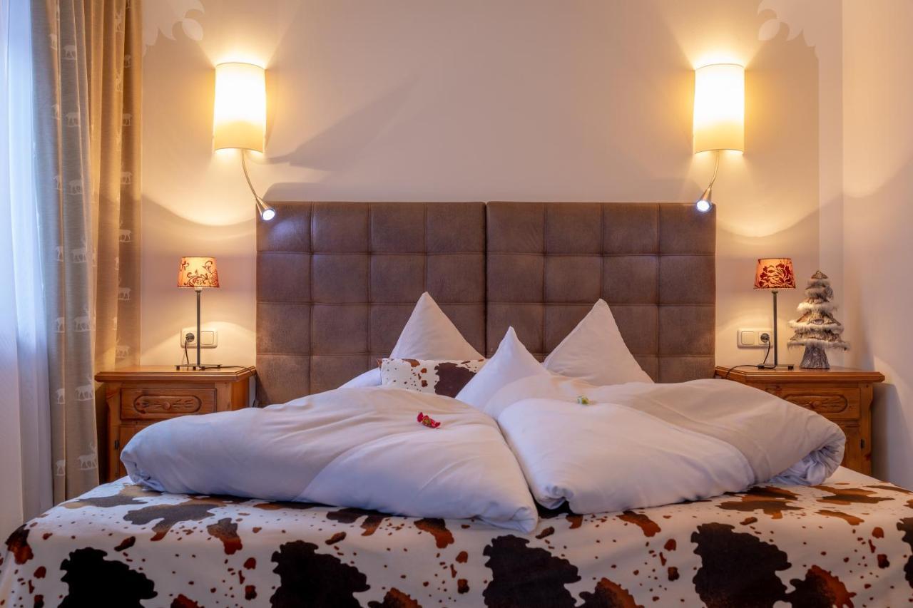 Hotel Landhaus Carla Майрхофен Экстерьер фото