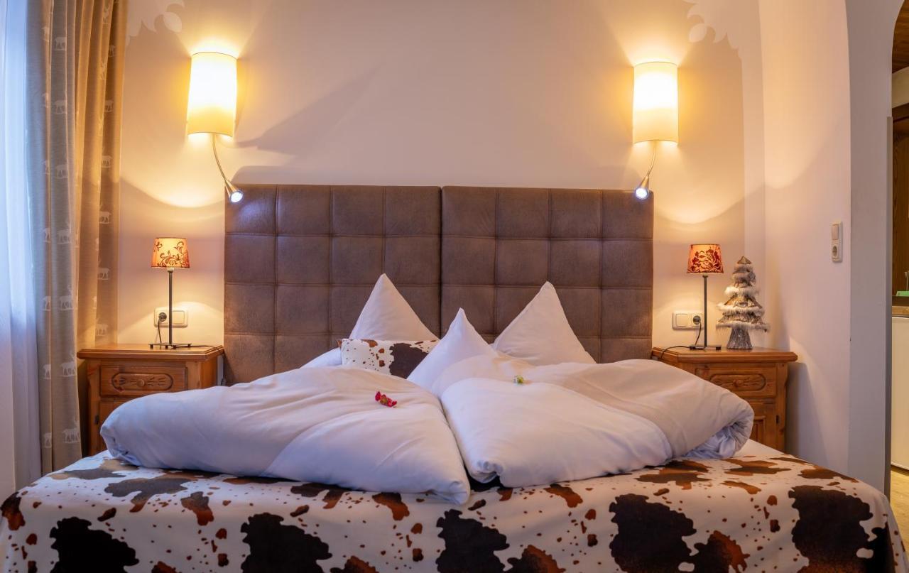Hotel Landhaus Carla Майрхофен Экстерьер фото